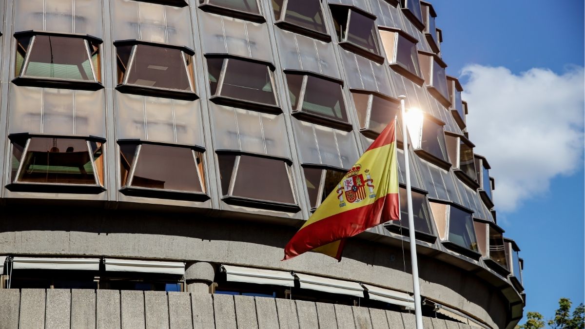 El Constitucional anula la condena al autor de la web del ‘Tour de la Manada’