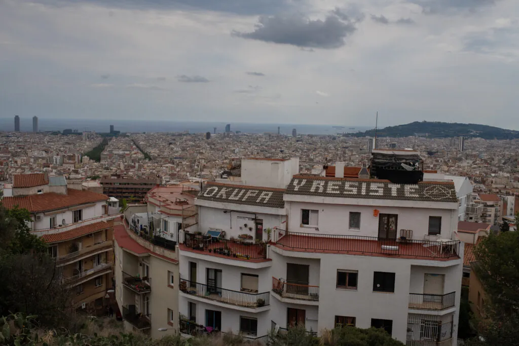 El edificio okupado 'Los Blokes Fantasma', a 18 de mayo de 2023, en Barcelona