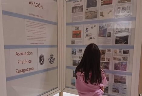 La oficina de Correos de Zaragoza renueva su 'expo' filatélica que recorre la historia de Aragón