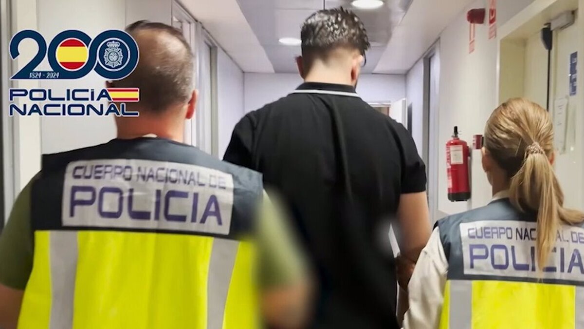 La Policía arresta a cuatro personas por robos violentos en Madrid usando apps de citas