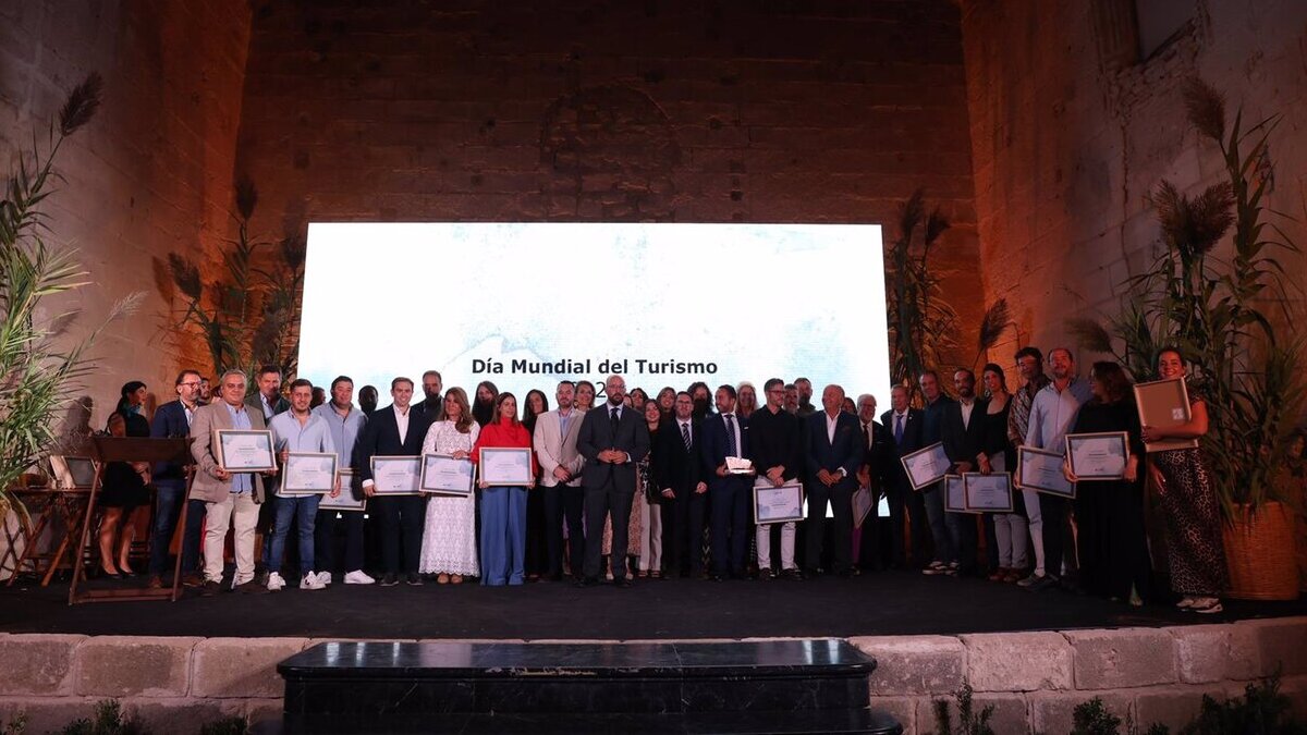 Más de 270 personas celebraron el Día Mundial del Turismo en El Puerto de Santa María (Cádiz)