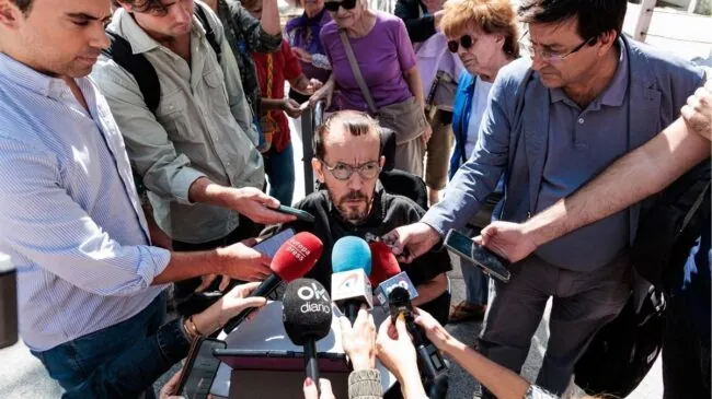 El juez procesa a Echenique por presunto delito de odio en un tuit sobre los sacerdotes