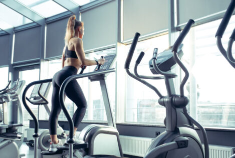 Sácale todo el partido a la elíptica: qué es, cómo funciona y cuáles son sus beneficios