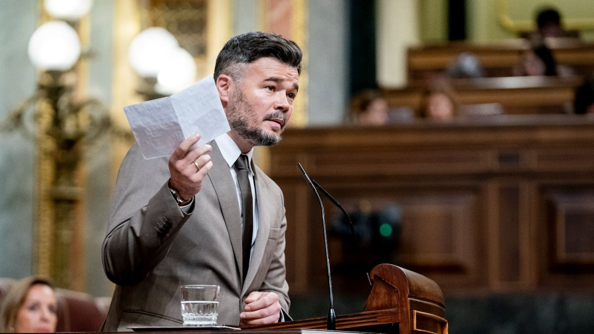 Junts y ERC se enzarzan en el Congreso: «Miserable», «chulo de barra de bar»