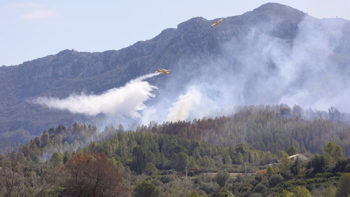 El incendio de Simat (Valencia), ya controlado tras cinco días de trabajos de extinción