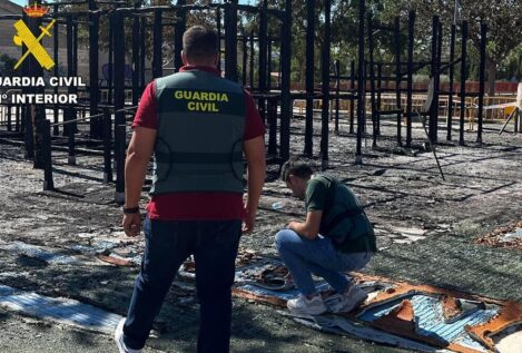 La Guardia Civil identifica a dos menores por el incendio de un parque infantil en Jumilla, Murcia