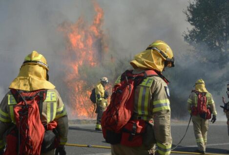 Las llamas de otro incendio activo en La Gudiña (Orense) calcinan más de 20 hectáreas