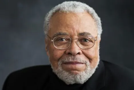 Muere el actor estadounidense James Earl Jones, voz de Darth Vader y Mufasa