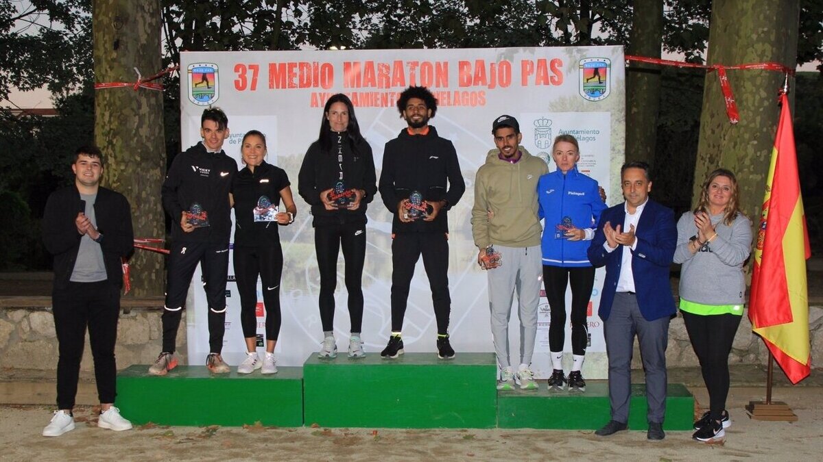 Mohamed El Gahzouany y Elena Loyo triunfan en el Medio Maratón Bajo Pas de Cantabria