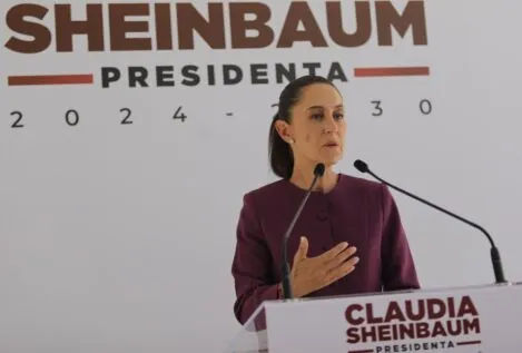 Sheinbaum dice que invitó a Sánchez y no al Rey porque no respondió a la carta de México