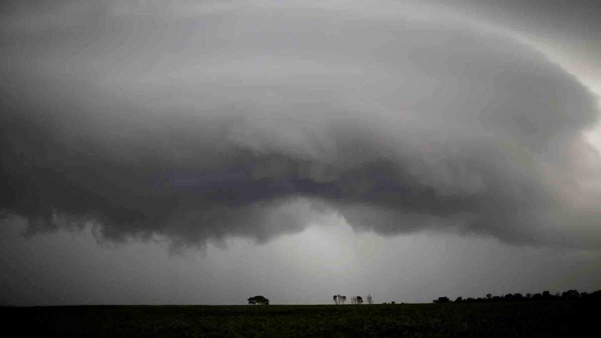 Cielo nuboso y lluvias débiles este lunes en el Cantábrico, norte de Galicia y Pirineos