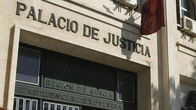 A juicio los responsables de una asociación de cannabis en Murcia por venta de drogas