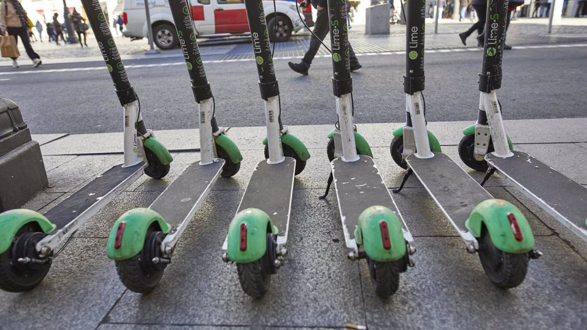 Madrid revocará la autorización para 6.000 patinetes y los retirará antes de octubre