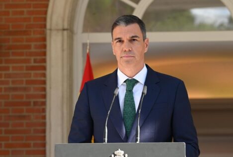 Sánchez prepara una «revolución» en el PSOE y pequeños «retoques» en el Gobierno 