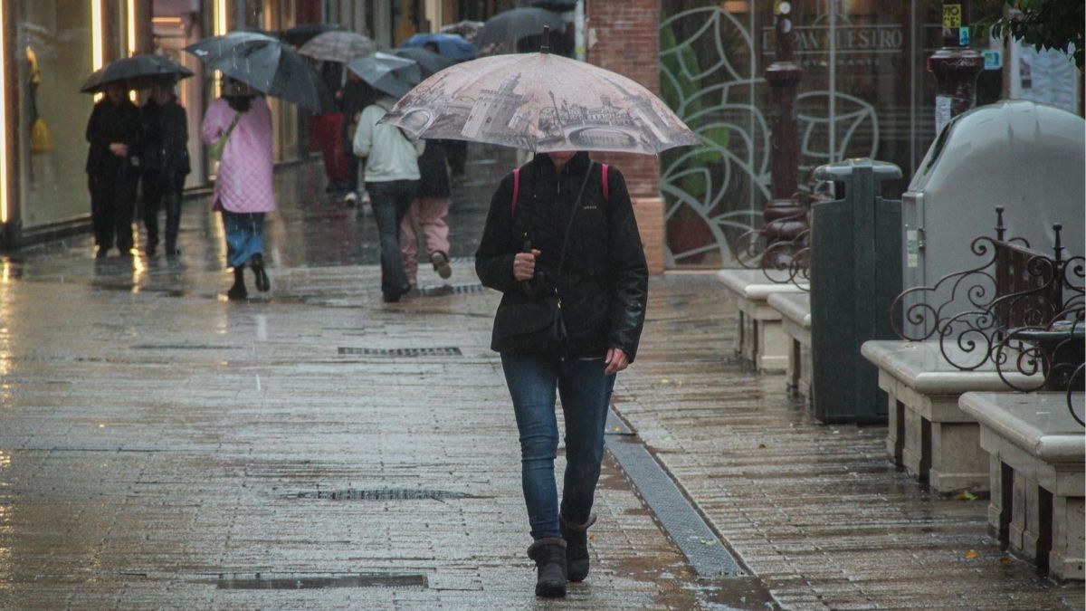 Más de la mitad de España está en riesgo por lluvias y tormentas, incluso en nivel naranja