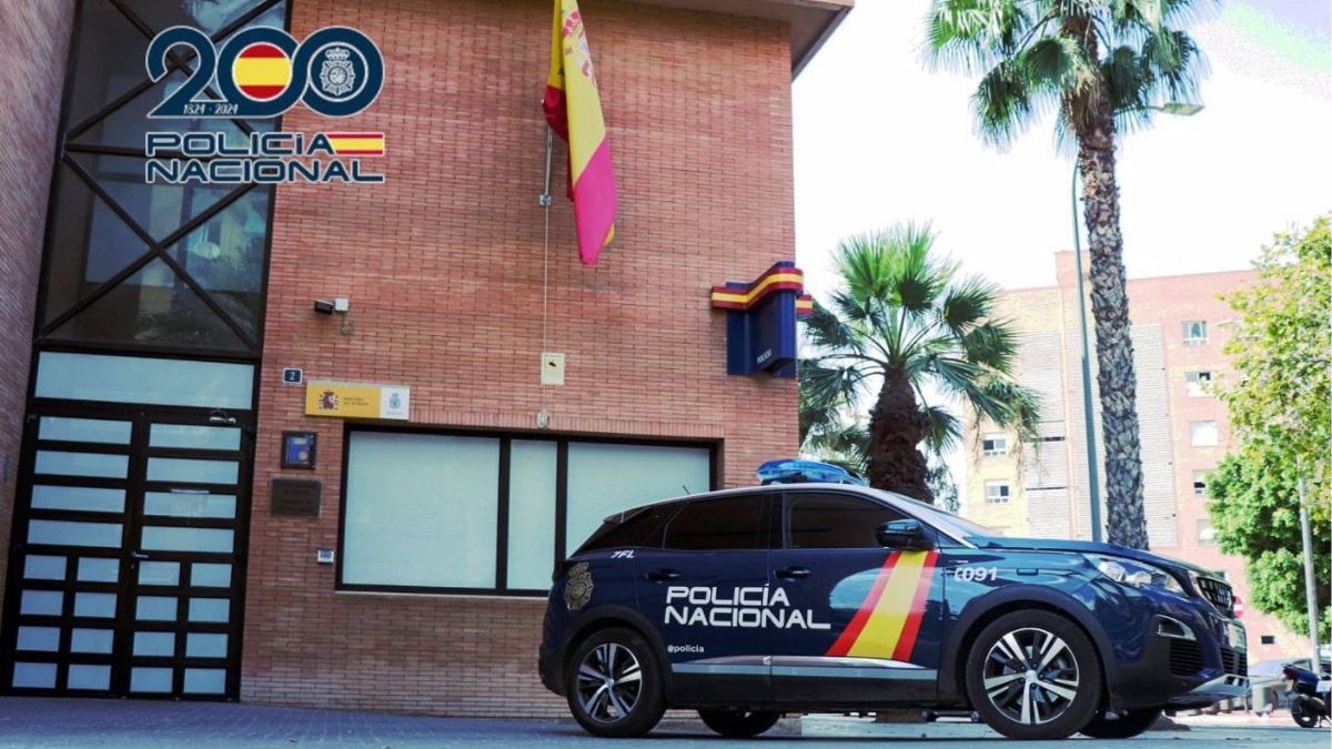 Interceptan en Alicante un coche que viajaba a Burdeos con 35 pistolas modificadas