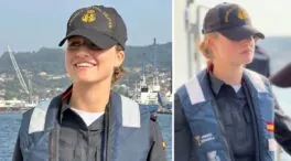 La princesa realiza sus primeras maniobras en el mar en una lancha de instrucción