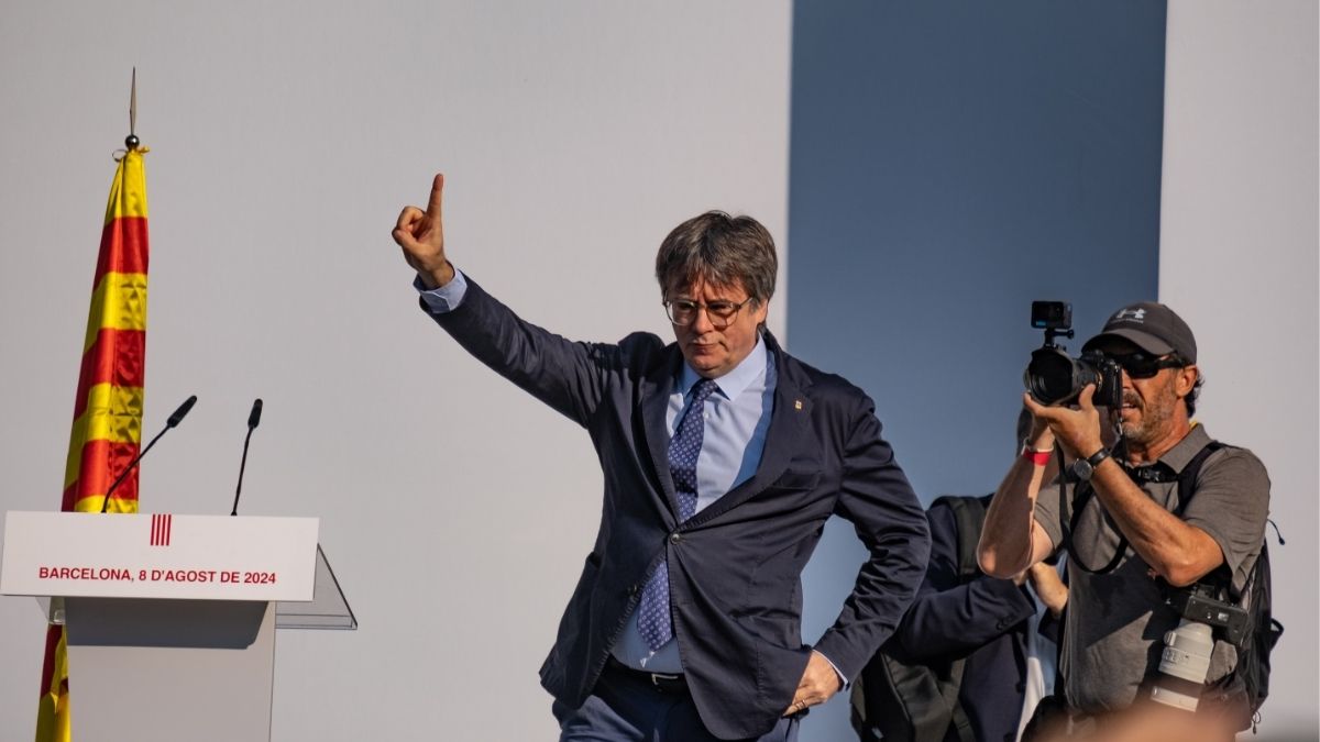 Puigdemont niega que haya pedido una reunión con Sánchez en Waterloo (Bélgica)