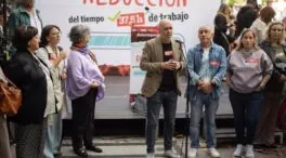 Un millar de trabajadores se manifiestan ante la CEOE en defensa de la reducción de jornada