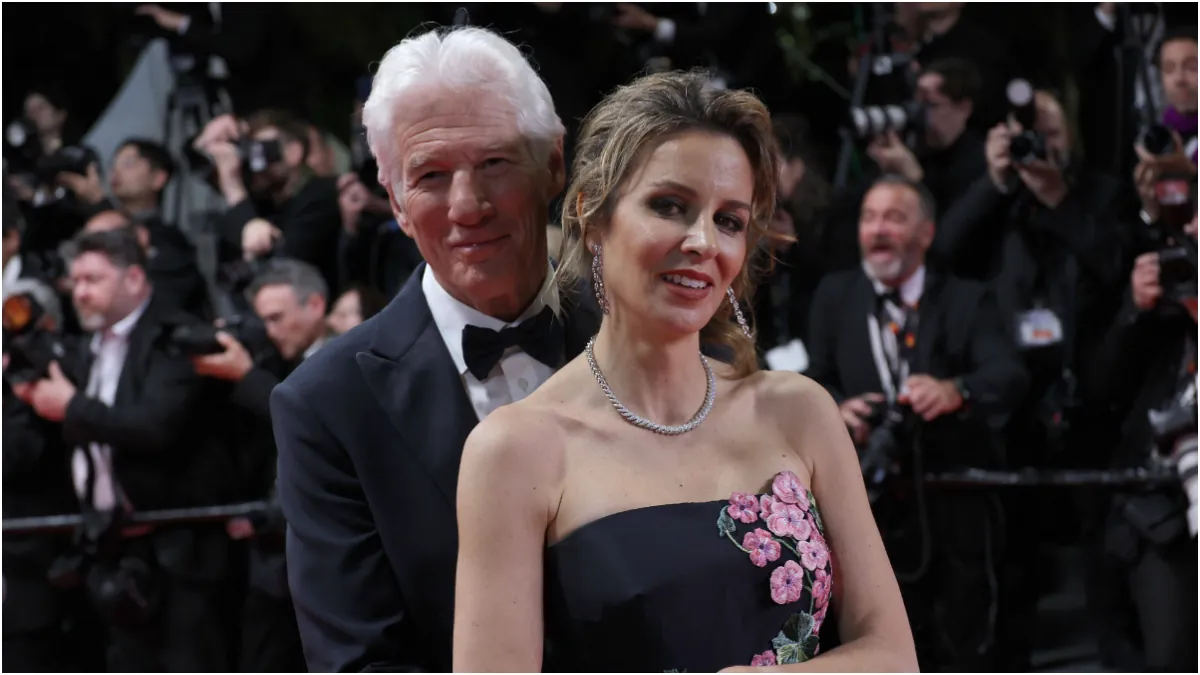 La nueva vida de Richard Gere en Madrid: casa millonaria y el trabajo de su mujer, Alejandra