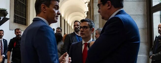 Transición en Moncloa: López se lleva a Hernando a la secretaría de Estado 'digital'