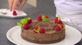 Así se hace la tarta fría de chocolate de Eva Arguiñano