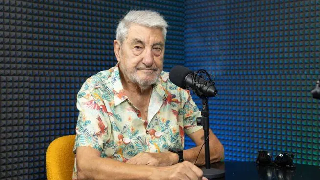 Fuera de micrófono con César Lucas