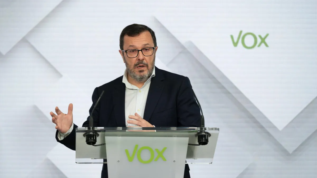 Vox llama a los partidos en los que ha militado Errejón a «disolverse» por «hipócritas»