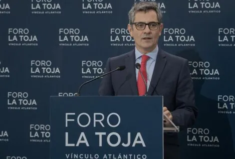 Patinazo del ministro Bolaños en el Foro de La Toja