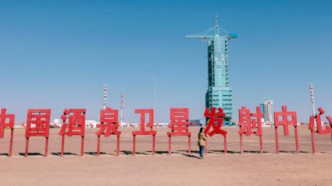 China ultima la preparación del lanzamiento de la misión tripulada Shenzhou-19