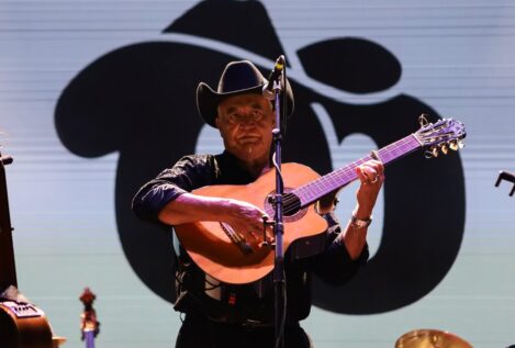 Eliades Ochoa, el guajiro que se convirtió en estrella de la música cubana