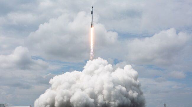 Por qué Elon Musk usa acero inoxidable para sus nuevas naves espaciales