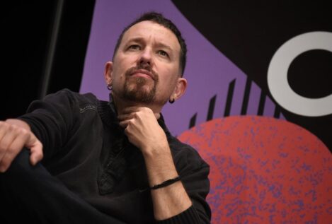 Podemos abandona la «alerta antifascista» y vuelve a cargar contra el bipartidismo