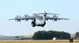 Aterriza en España el tercer avión enviado por Defensa al Líbano para evacuar a 68 personas