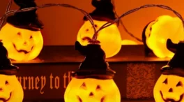 ¡Prepárate para un Halloween de miedo! Encuentra aquí todo lo que necesitas: un disfraz espectacular y una decoración aterradora