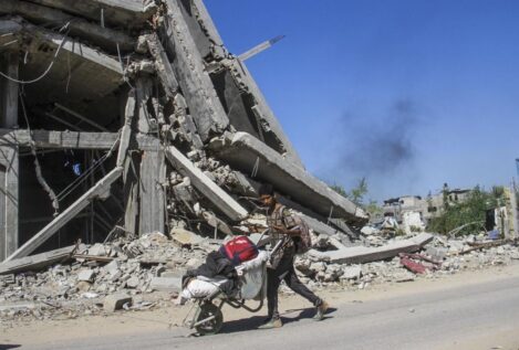 Al menos siete muertos en un ataque israelí contra una escuela en el norte de Gaza