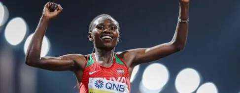 La keniana Ruth Chepngetich destroza el récord del mundo de maratón