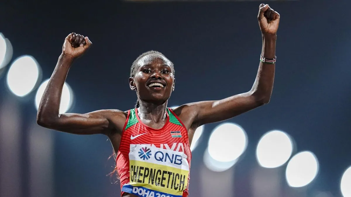 La keniana Ruth Chepngetich destroza el récord del mundo de maratón