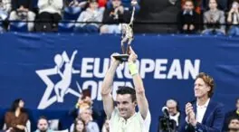 El tenista español Roberto Bautista conquista el torneo ATP de Amberes