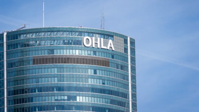 OHLA negocia a contrarreloj con la banca y los bonistas para salvar la ampliación de capital