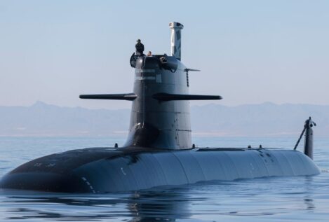 Navantia espera la decisión de la Armada india: el submarino S-80 vs el competidor alemán