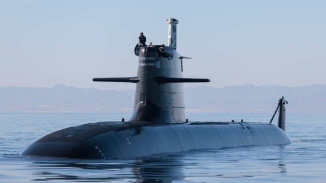 Navantia espera la decisión de la Armada india: el submarino S-80 vs el competidor alemán