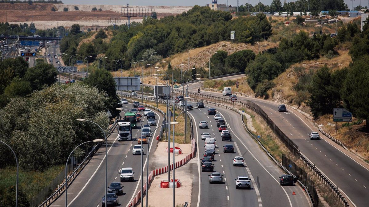 CCOO y UGT convocan una huelga general de transporte en plena campaña navideña