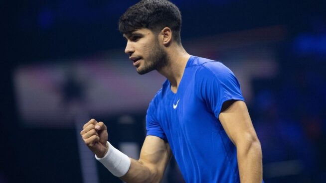 Carlos Alcaraz gana a Monfils y se mete en cuartos del Masters 1000 de Shanghai