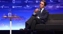 Aznar tilda de «absolutamente absurdo» pedir el requisito del catalán a los sanitarios en Baleares