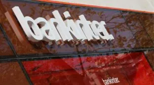 Bankinter, obligado a cambiar sus anuncios de televisión por publicidad engañosa