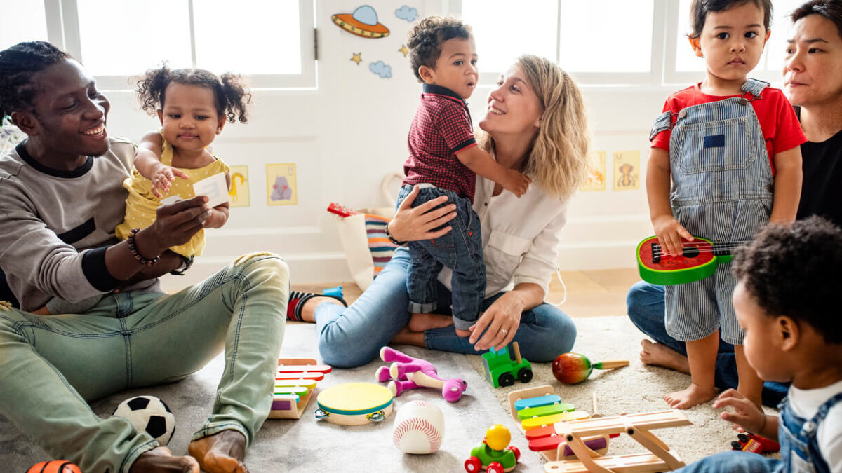 Ir a la guardería favorece el desarrollo de los niños, según un estudio en cinco países