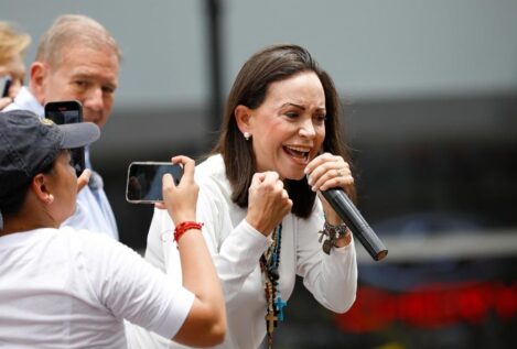 Corina Machado pide al Poder Judicial que desacate «órdenes que violan» la Constitución