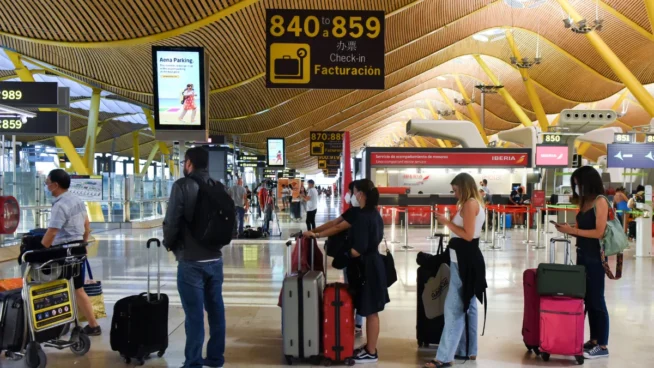Los 18 aeropuertos más pequeños de AENA solo mueven de media 185 pasajeros al día