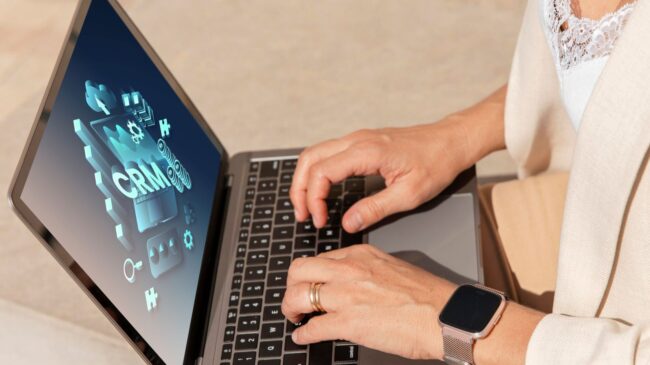 Las pymes que adoptaron Inteligencia Artificial elevan la productividad un 30%